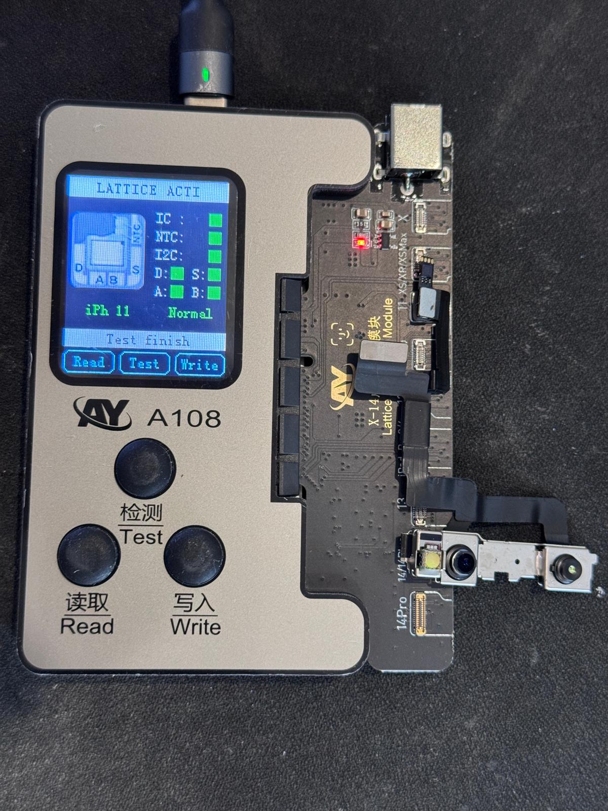 Programmatore Face ID iPhone 11 test normale riuscito riparazione Tag-on Flex Giolab Assemini